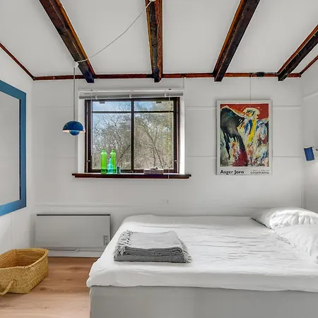 Gorgeous In With Kitchen Feriehus